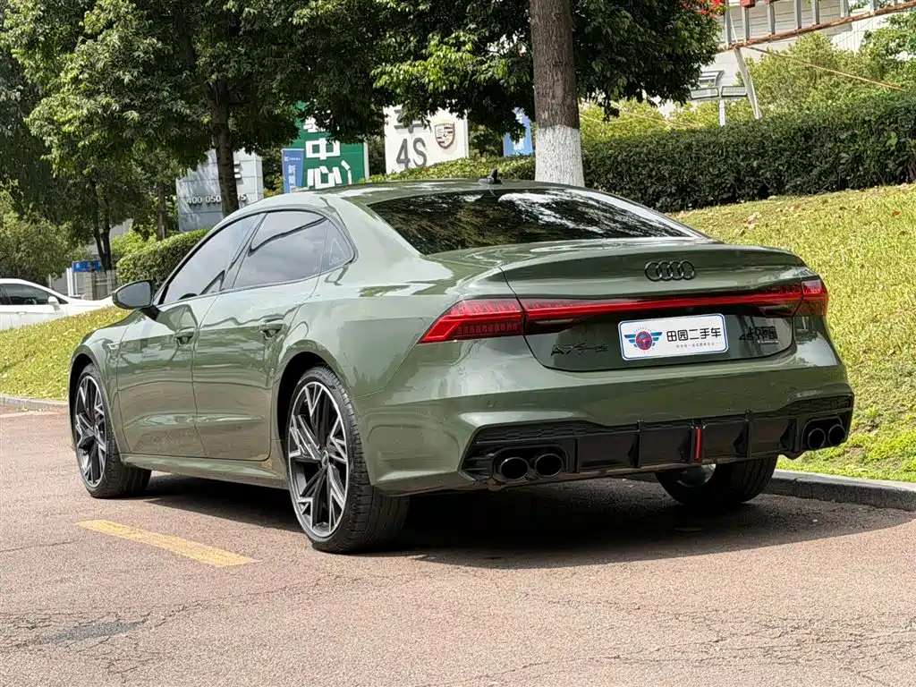 Audi A7L 2024 — фото 4