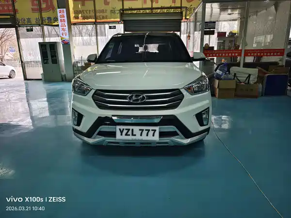 Hyundai ix25 2015