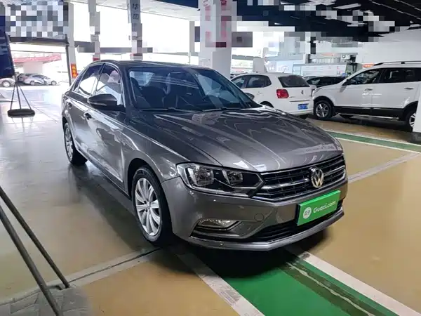 Volkswagen Bora 2016