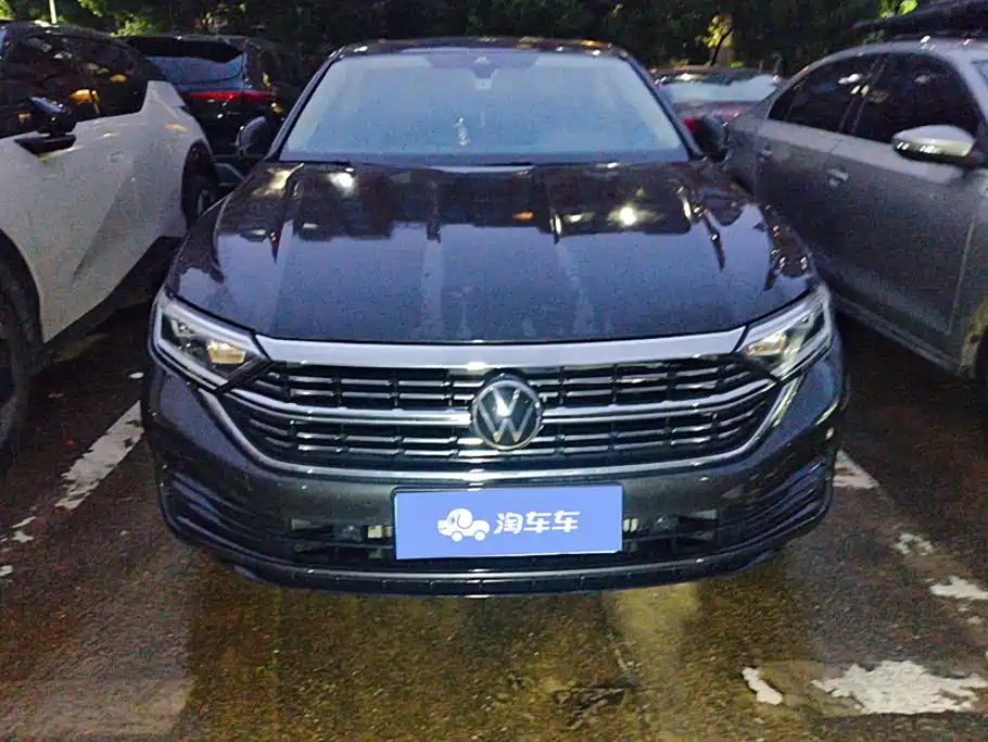 Volkswagen Sagitar 2023