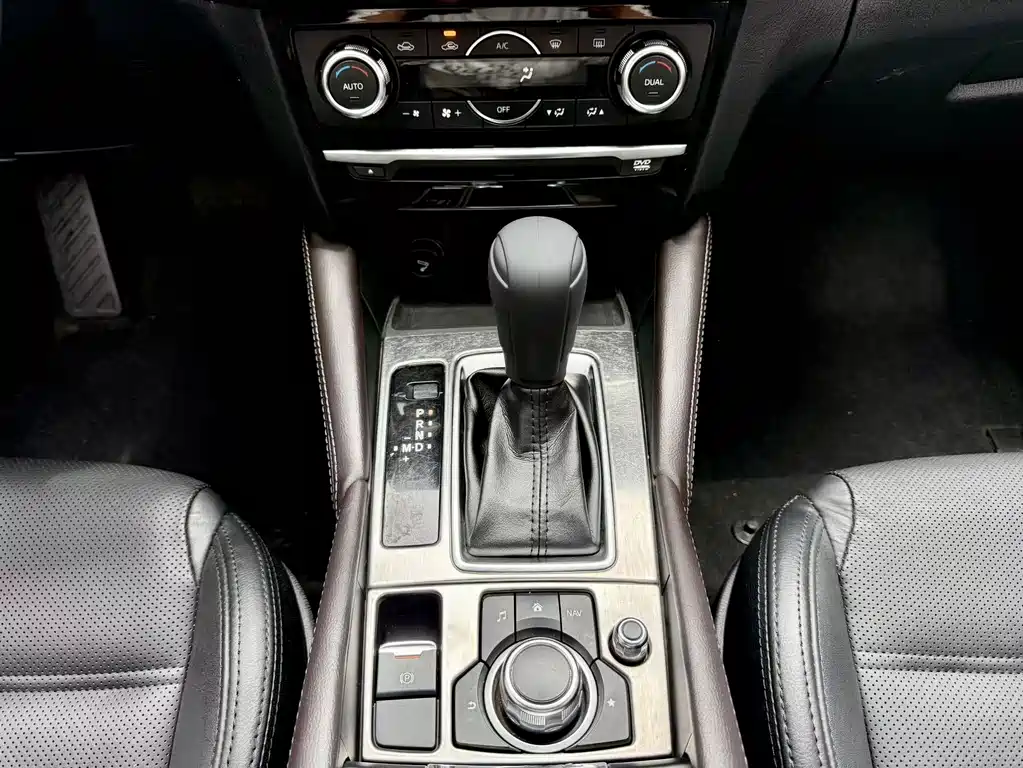 Mazda Atenza 2018 — фото 14