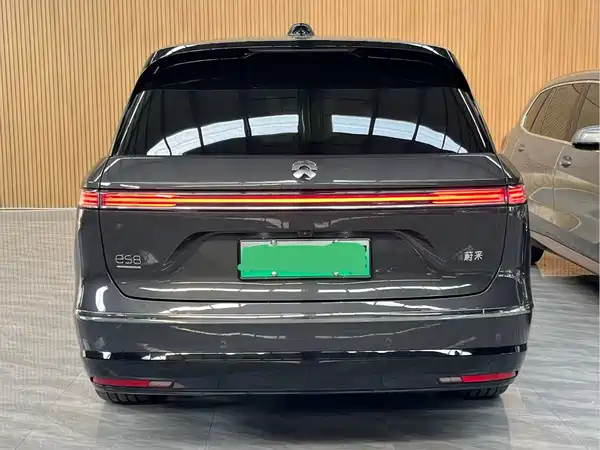 NIO ES8 2026