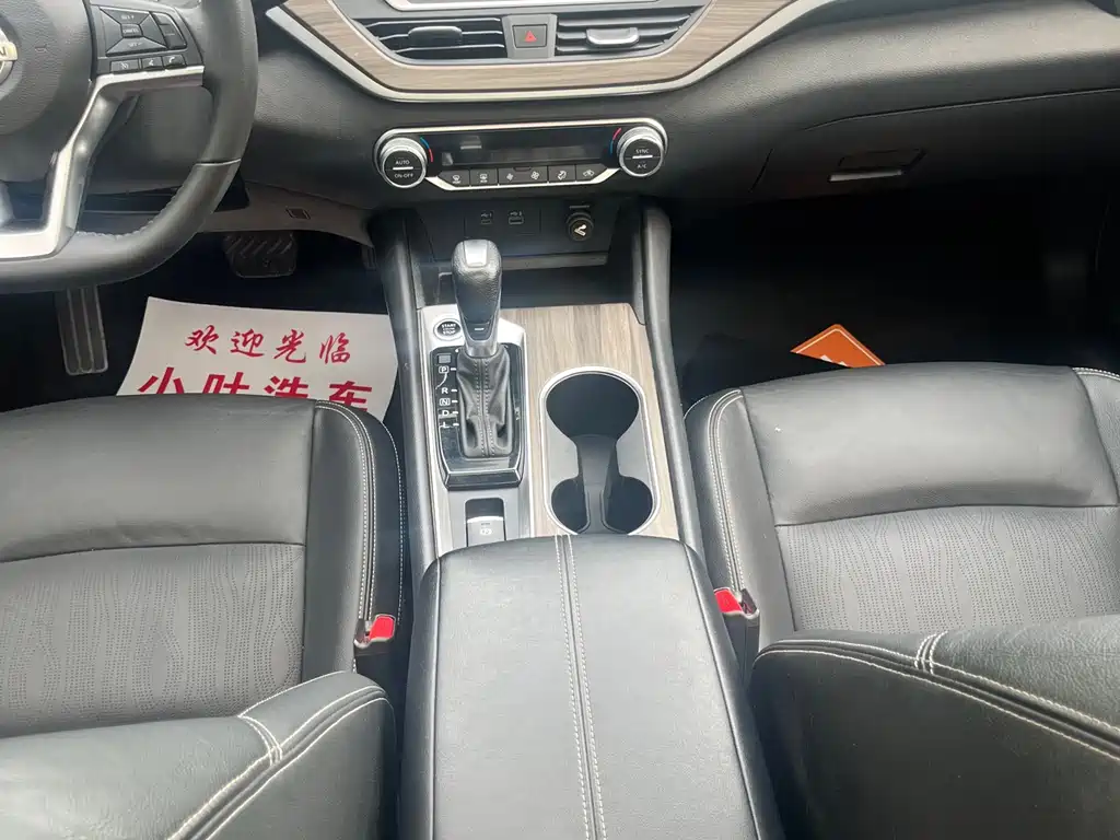 Nissan Teana 2022 — фото 18