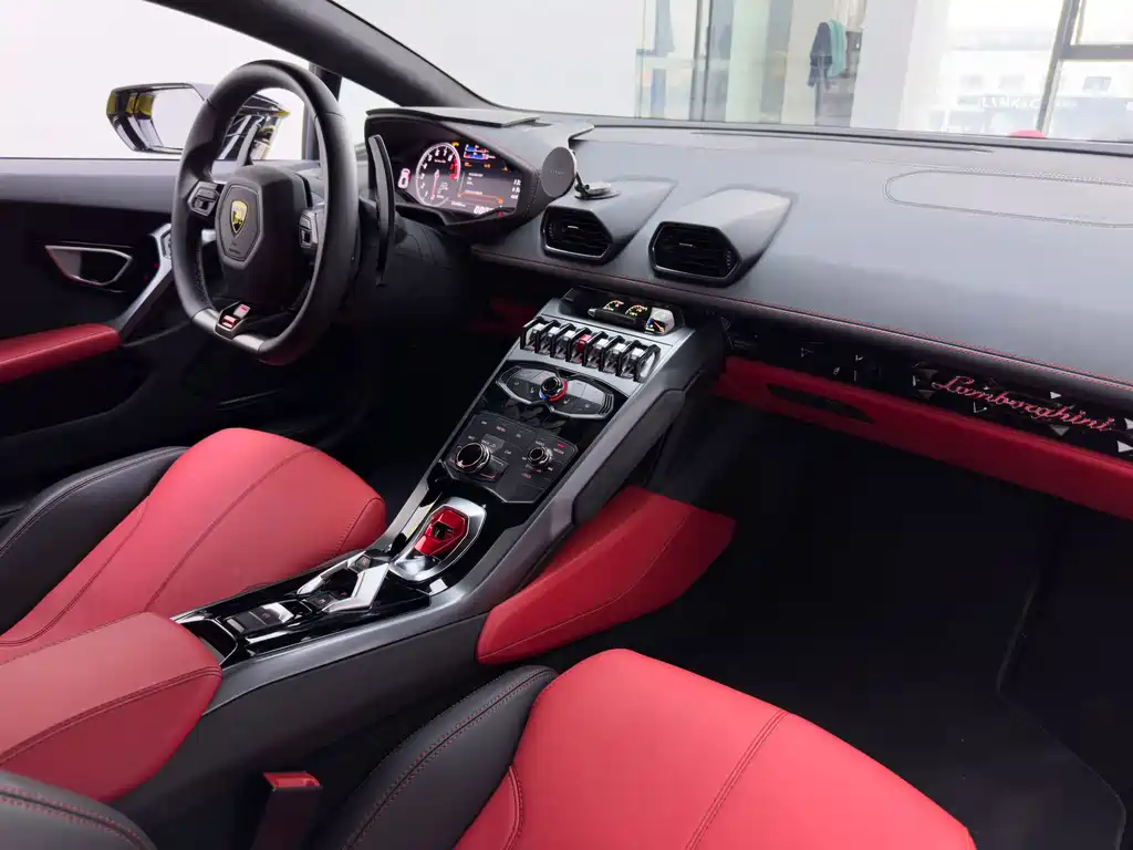 Lamborghini Huracan 2019 — фото 14