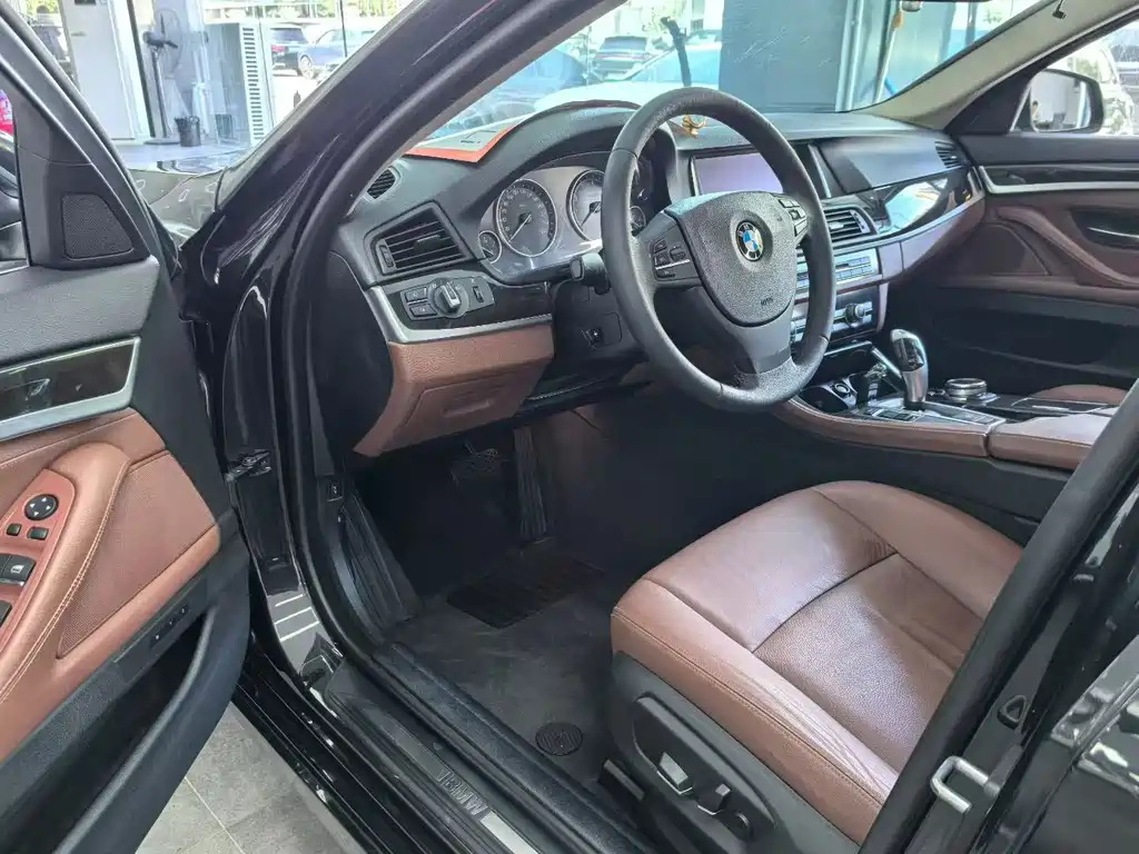 BMW 5 Series 2014