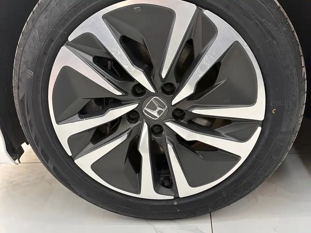 Honda Inspire 2022 — фото 2