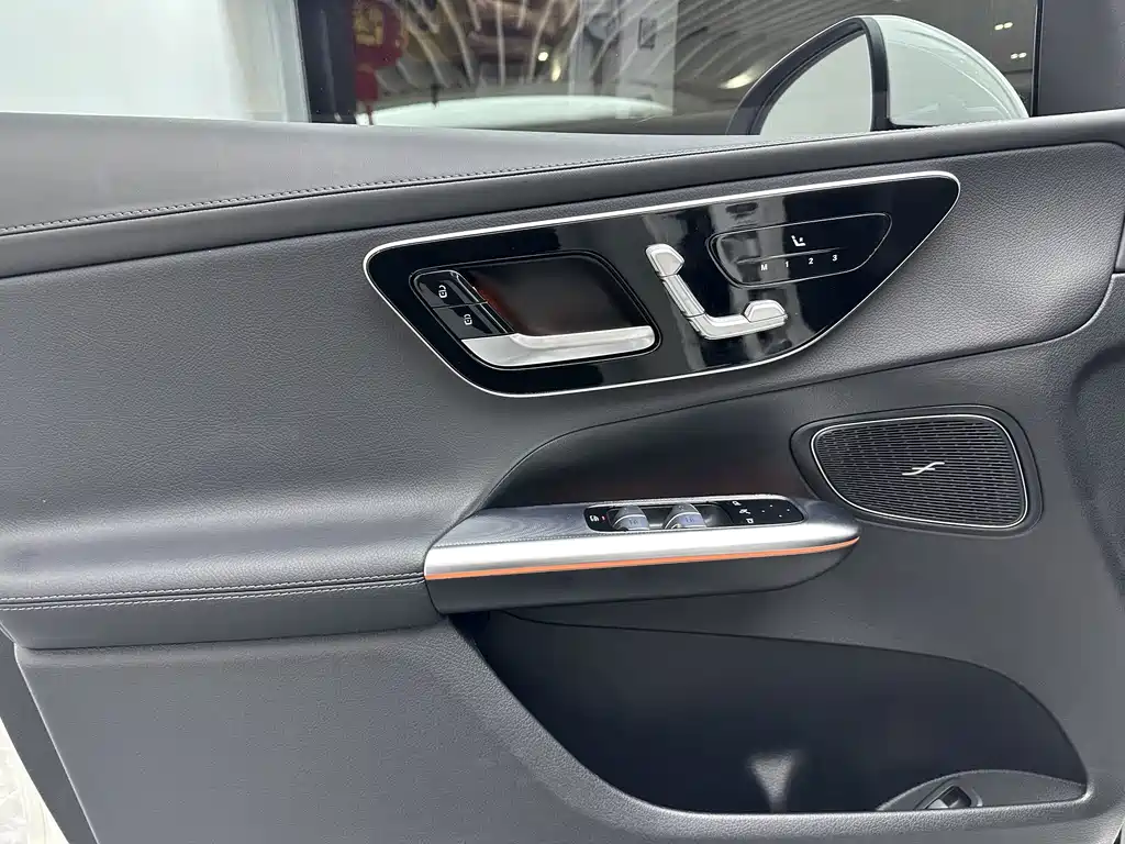 Mercedes-Benz GLC 2024 — фото 20