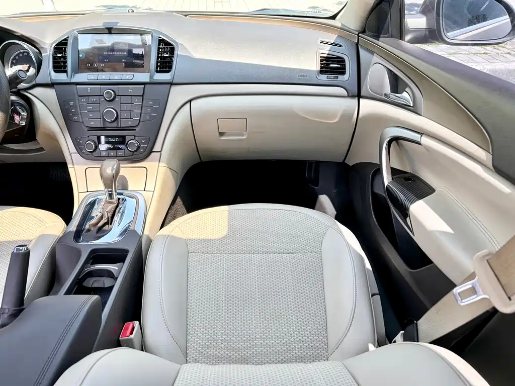 Buick Regal 2013 — фото 20