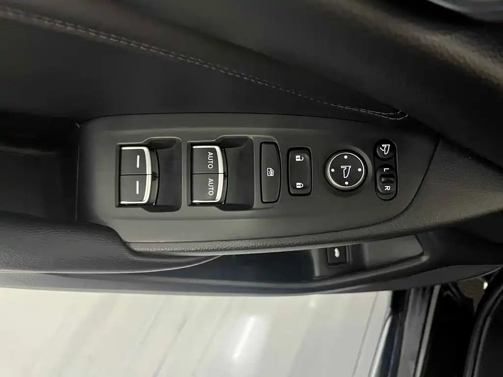 Honda Accord 2022 — фото 12