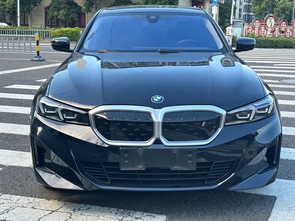BMW i3 2023 — фото 4