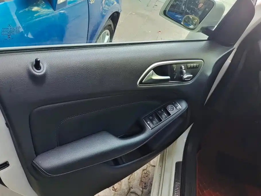 Mercedes-Benz B-Class 2016