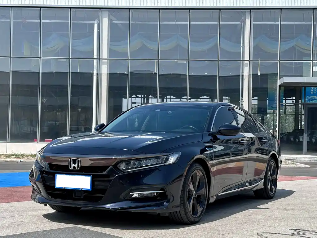 Honda Accord 2021 — фото 1