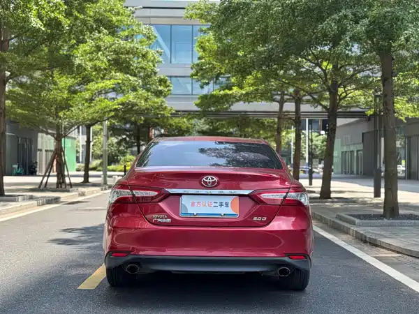 Toyota Camry 2018