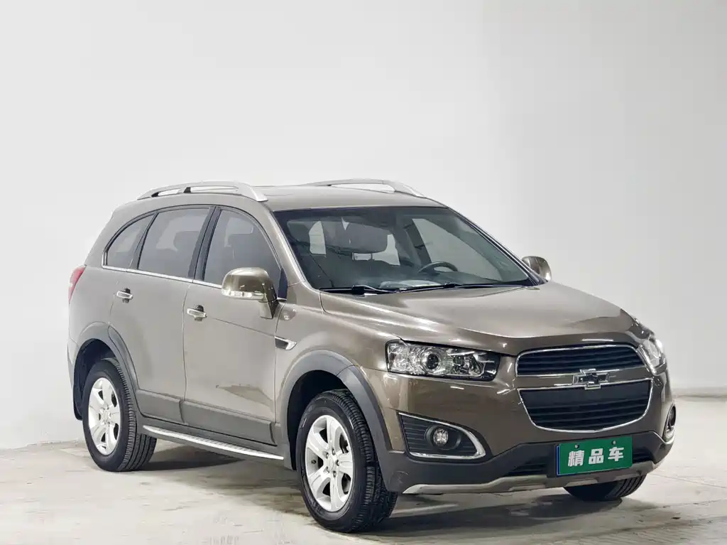 Chevrolet Captiva 2017 — фото 3