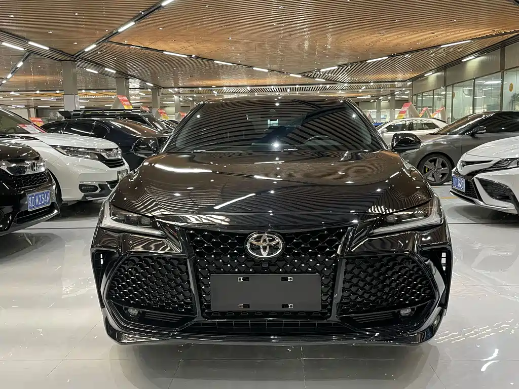 Toyota Avalon 2022 — фото 2