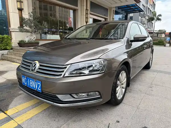Volkswagen Magotan 2013