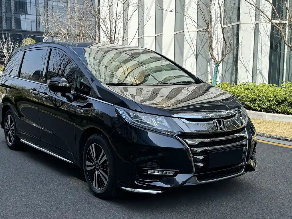 Honda Odyssey 2021 — фото 3