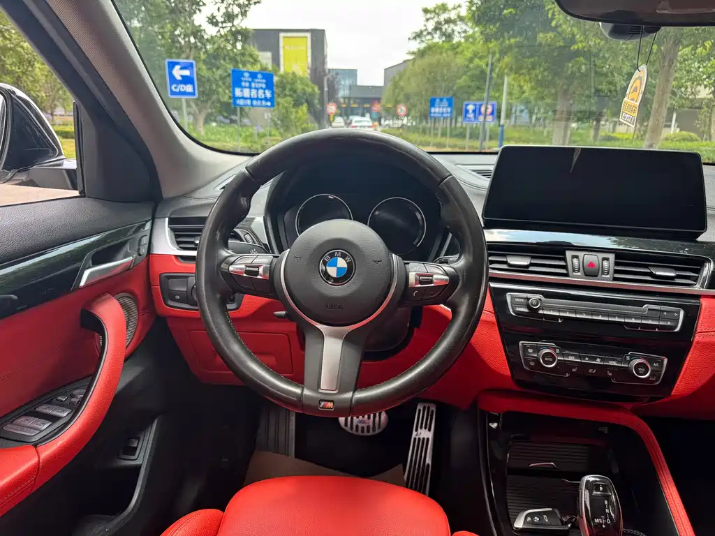 BMW X2 2023 — фото 30