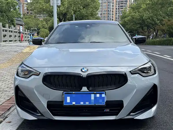 BMW M240i 2024