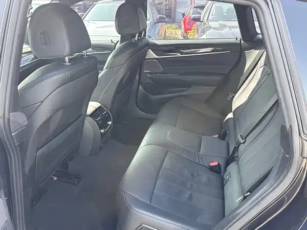 BMW 6 Series GT 2022