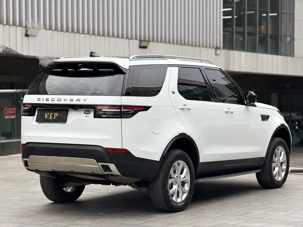 Land Rover Discovery 2020 — фото 8
