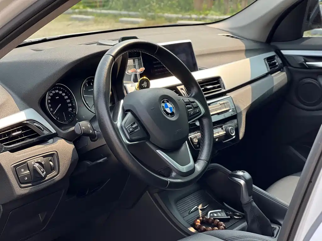 BMW X1 2019 — фото 13