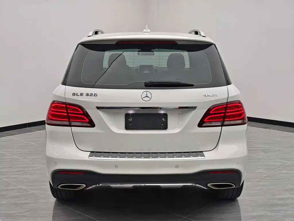 Mercedes-Benz GLE 2018 — фото 4