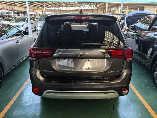 Mitsubishi Outlander 2019