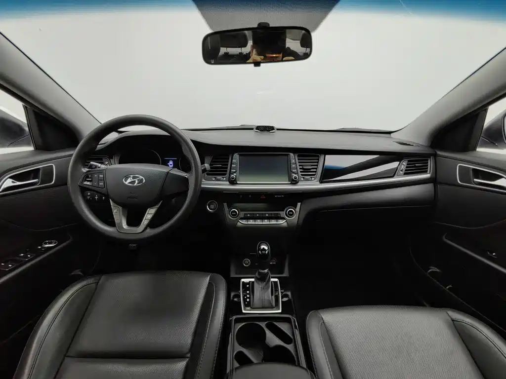 Hyundai Mistra 2018 — фото 5