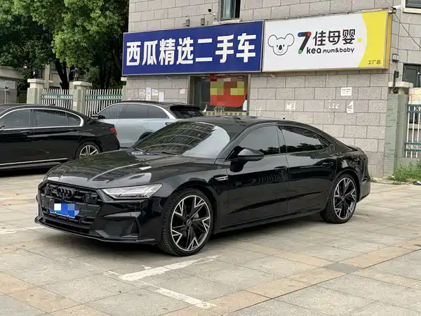 Audi A7L 2023