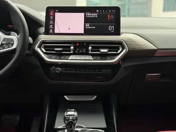 BMW X3 2021