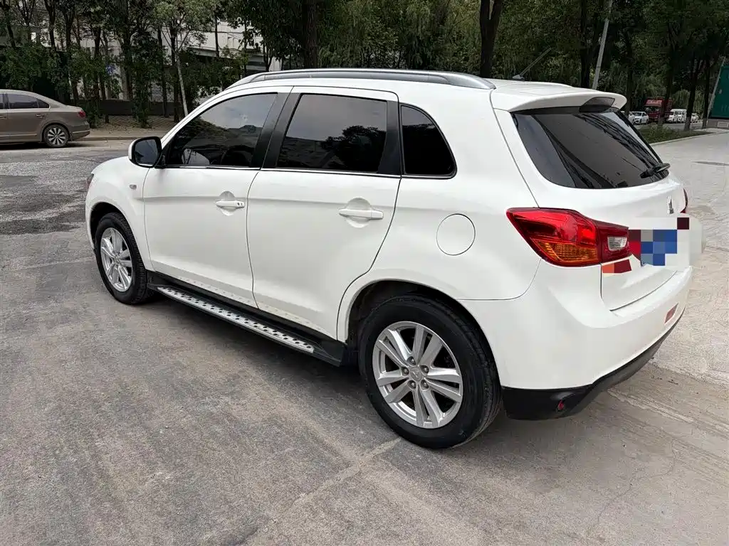 Mitsubishi ASX 2014 — фото 3