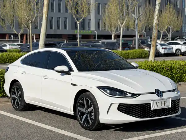 Volkswagen Lamando 2023