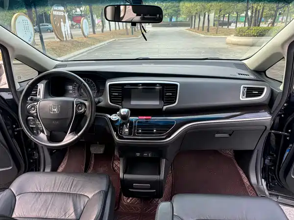 Honda Odyssey 2018