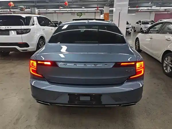 Volvo S90 2020