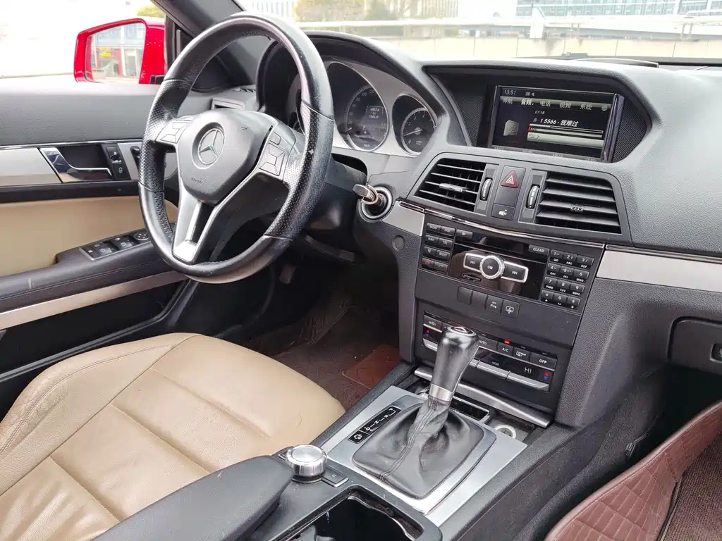 Mercedes-Benz E-Class 2013 — фото 10