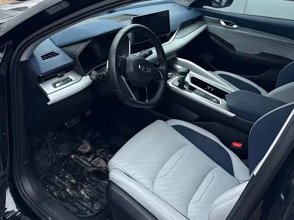 Geely Xingrui 2021