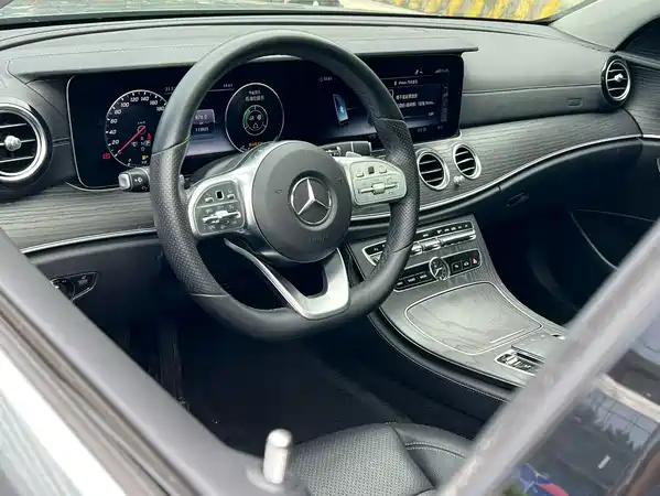 Mercedes-Benz E-Class 2020