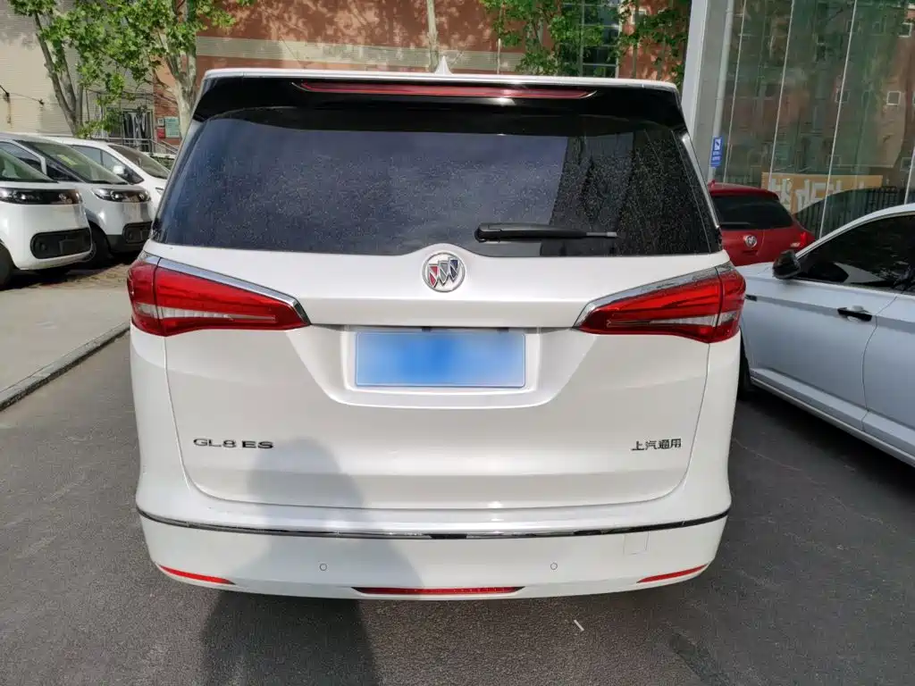 Buick GL8 2020