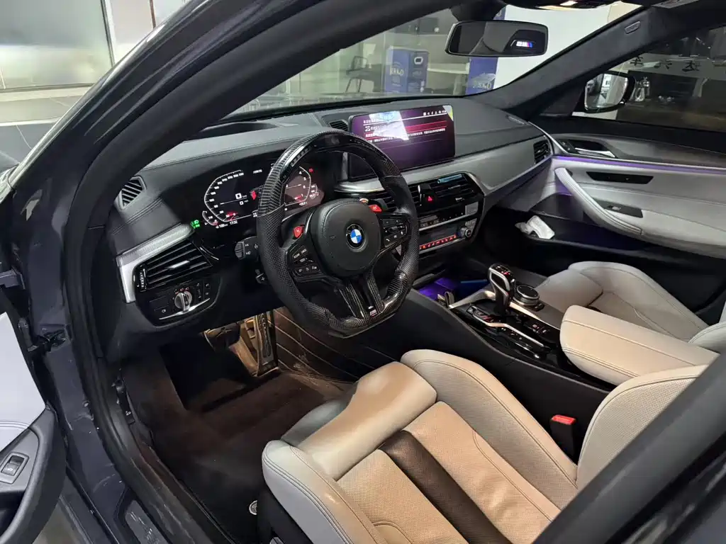 BMW M5 2021 — фото 4