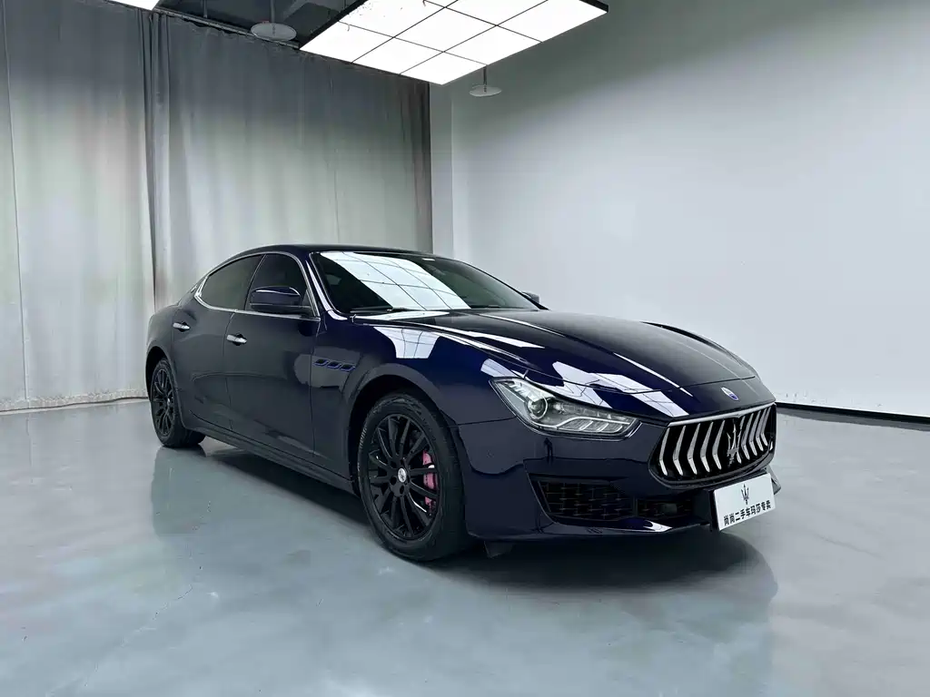 Maserati Ghibli 2021 — фото 2