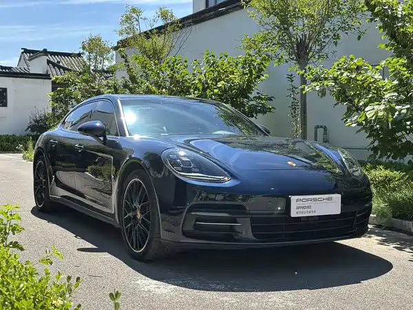 Porsche Panamera 2017