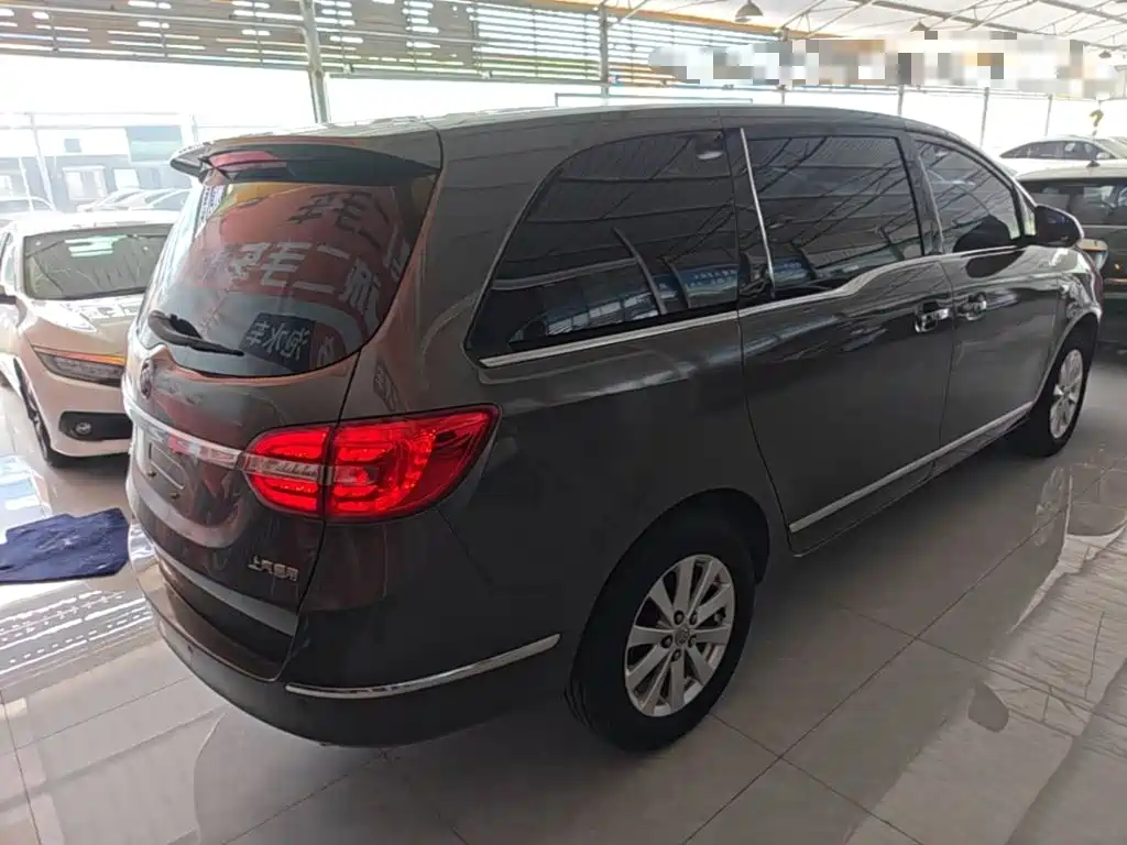 Buick GL8 2019
