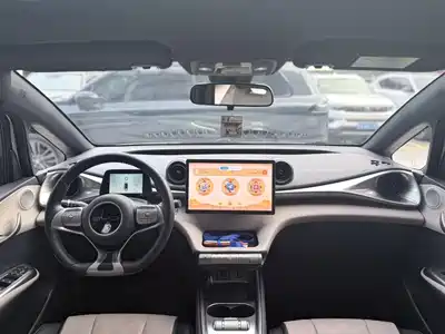BYD Dolphin 2023