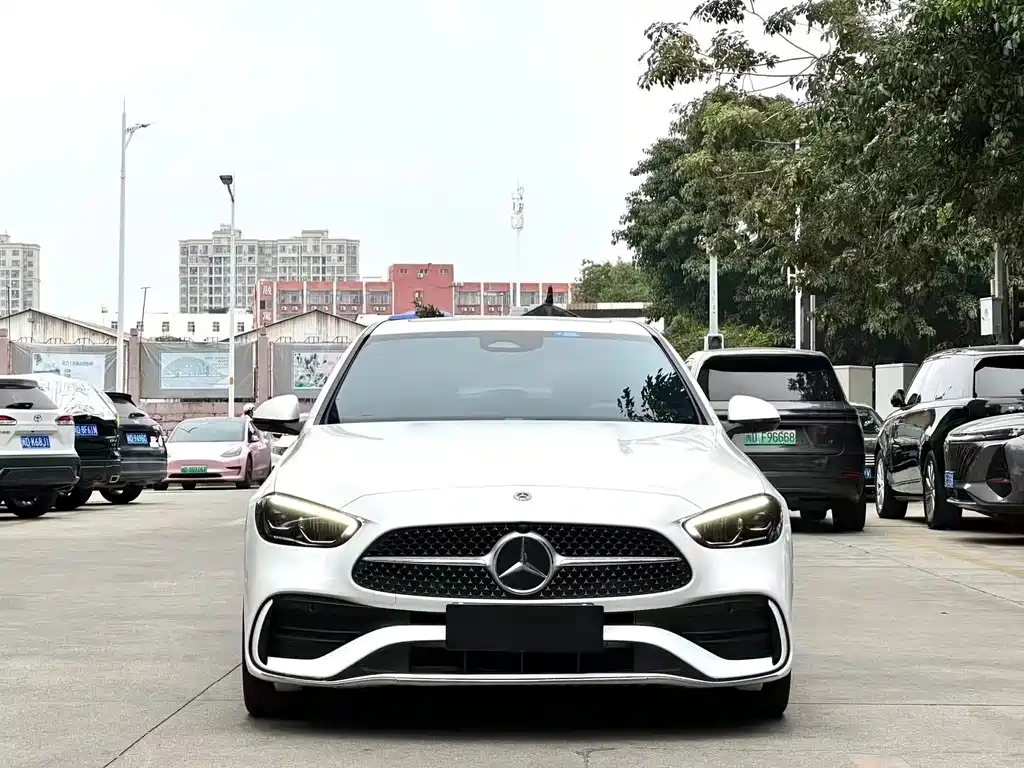 Mercedes-Benz C-Class 2022 — фото 2