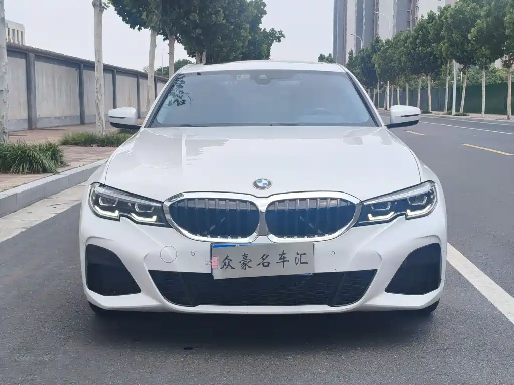 BMW 3 Series 2021
