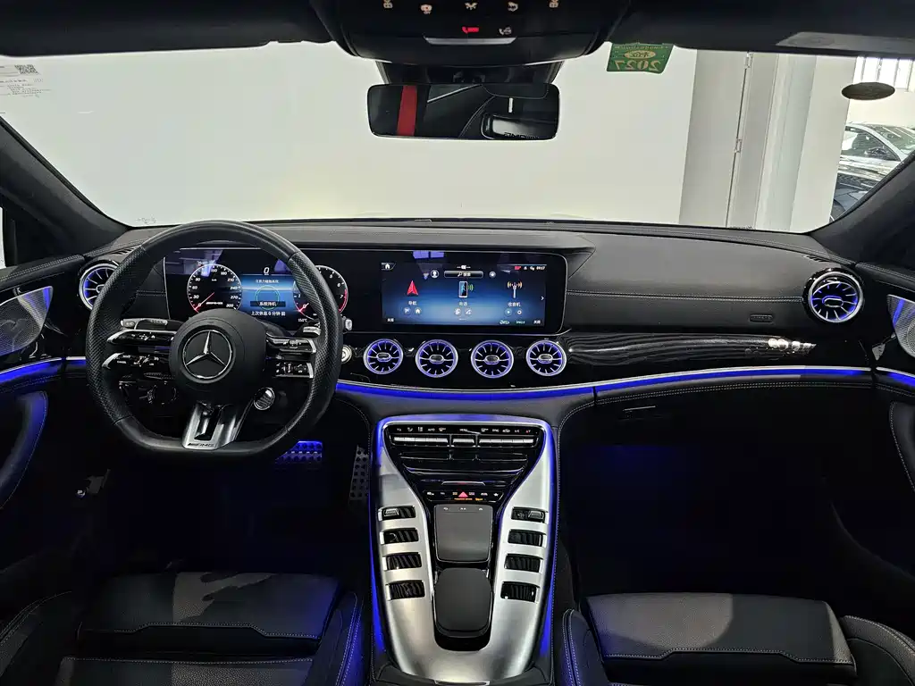Mercedes-Benz AMG GT 2025 — фото 4