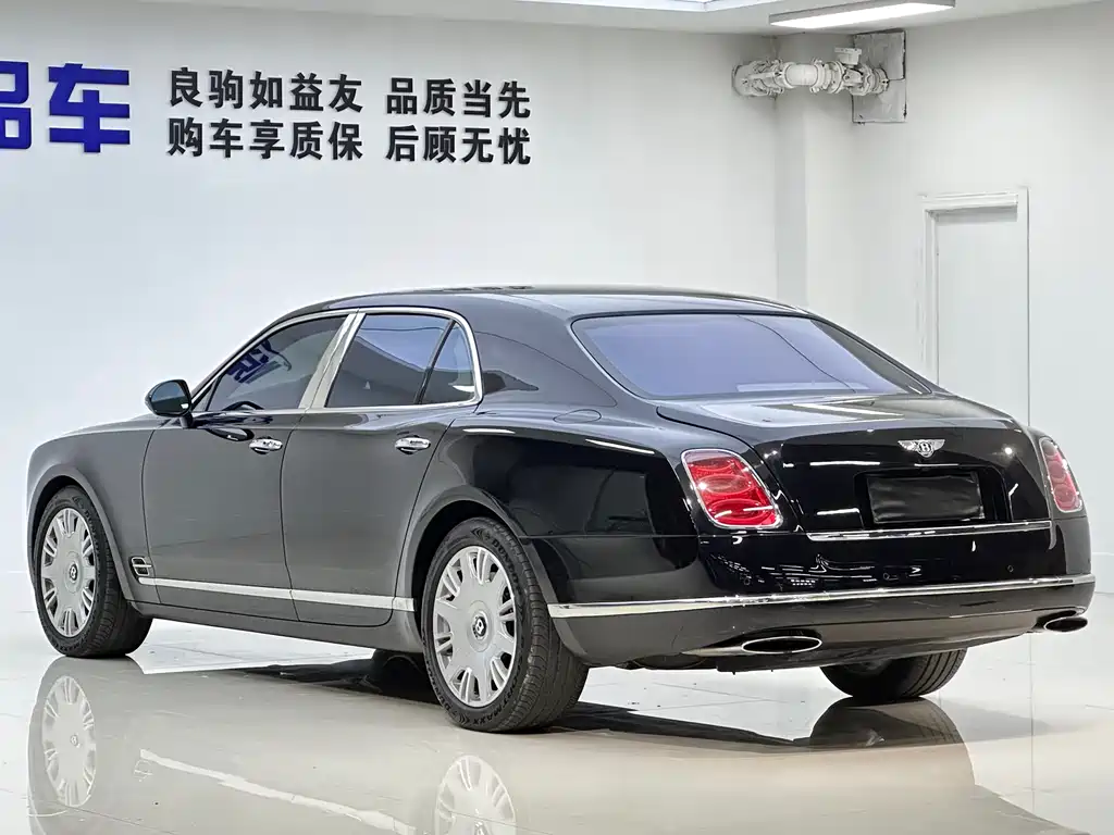 Bentley Mulsanne 2013 — фото 17