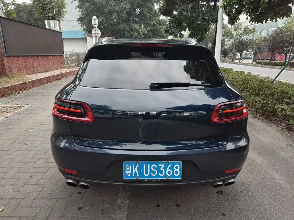 Porsche Macan 2017 — фото 8
