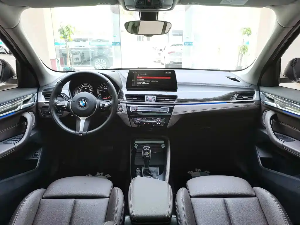 BMW X1 2021 — фото 17